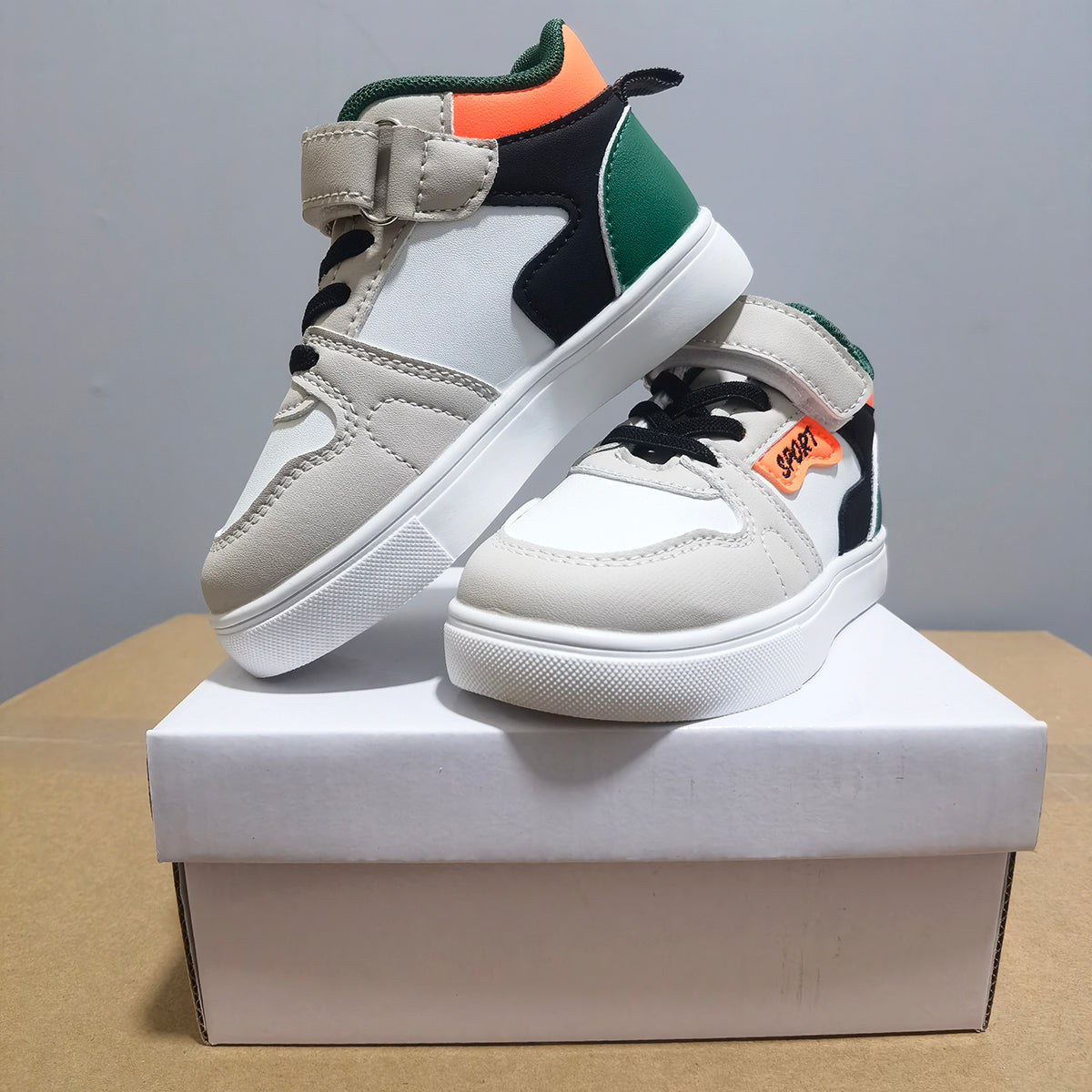 537 - Gray | Kids Sneakers