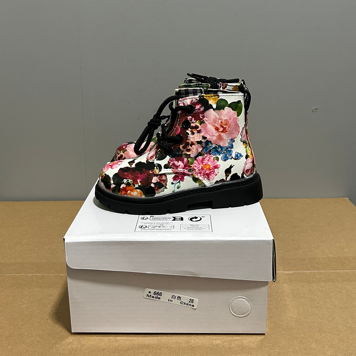 666 - White | Kids boots