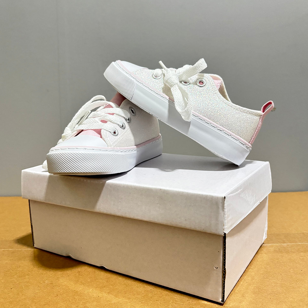 6901 - Glitter White | Kids canvas shoes