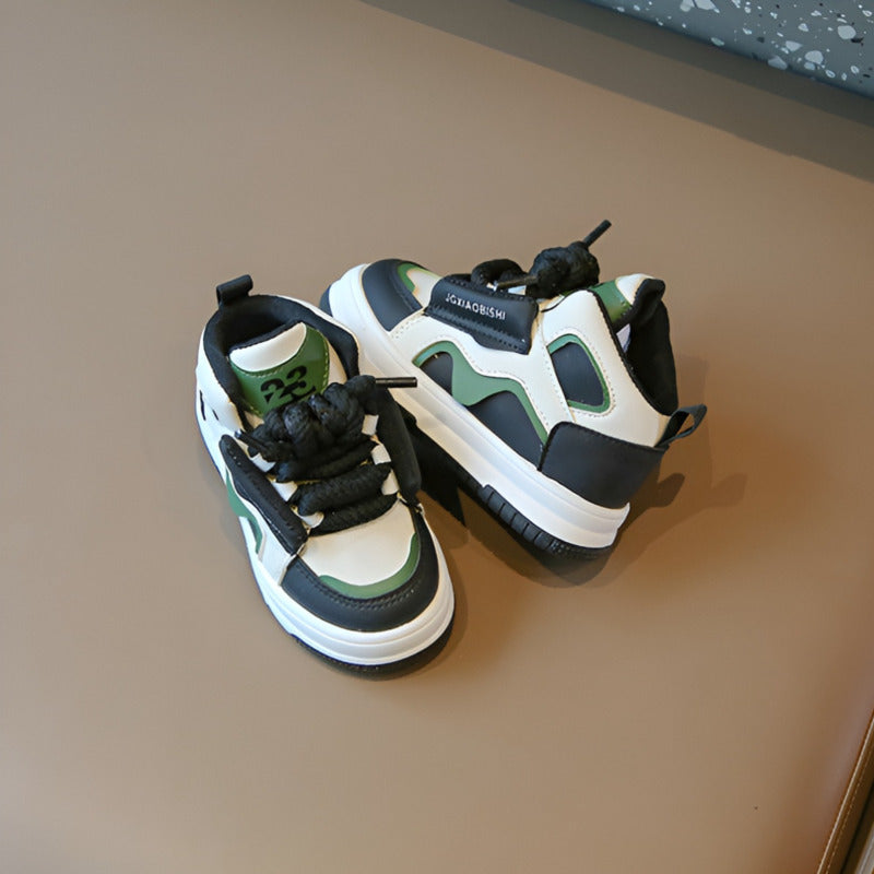 HSY173 - Black | Kids Sneakers