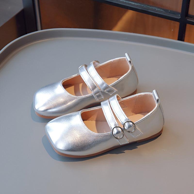 KK002 - Silver | Girls Flats
