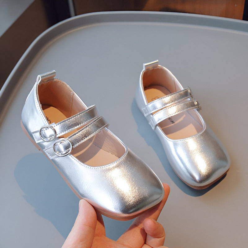 KK002 - Silver | Girls Flats