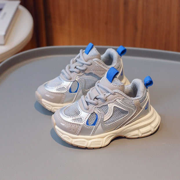 XL2388 - White | Kids Sneakers